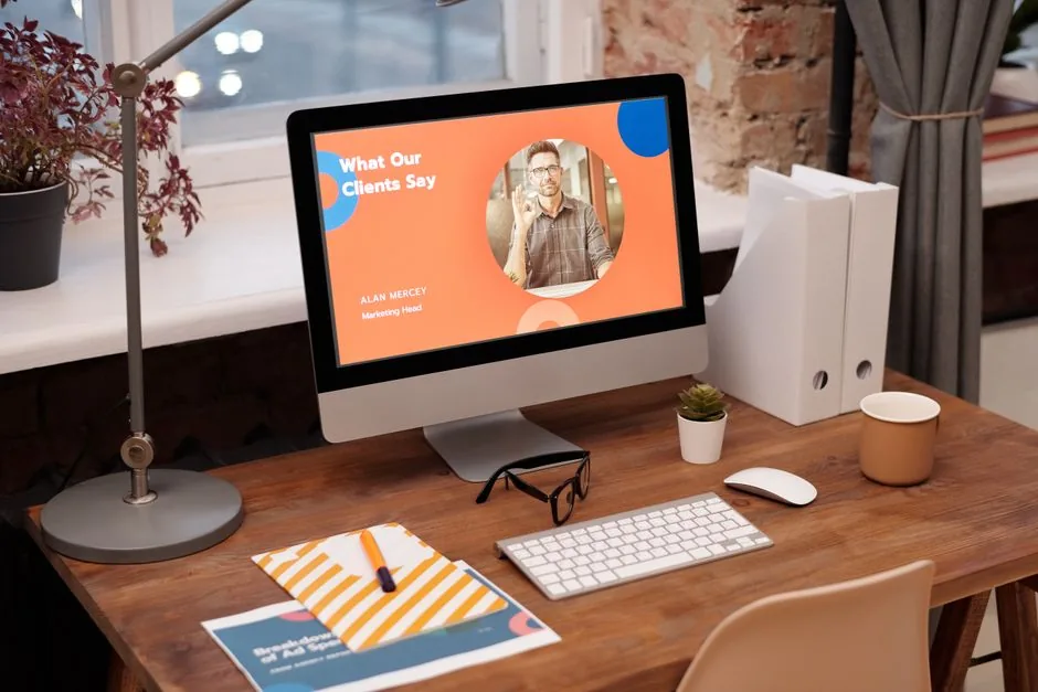 Marketing manager reviewing AI‑driven HubSpot MCP dashboard that securely reads and writes CRM records for real‑time insights